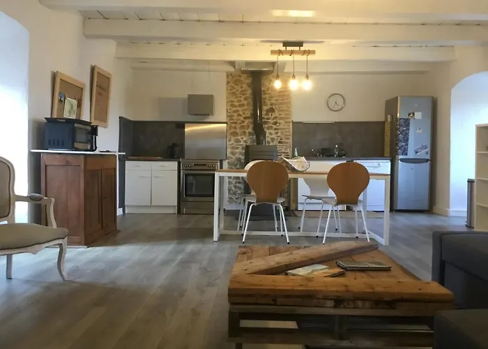 De La Sagne Holiday home Apchat